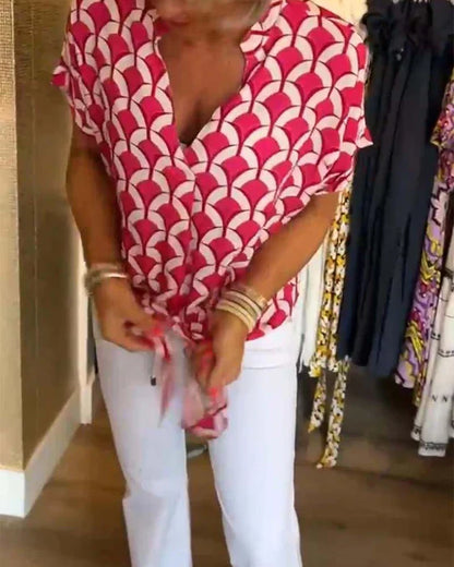 Amy™ | Chic Geometric V-Neck Blouse