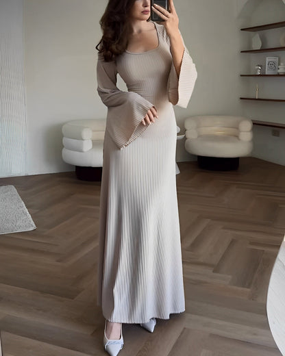 Ellie | Stylish Ribbed Long Sleeve Dress